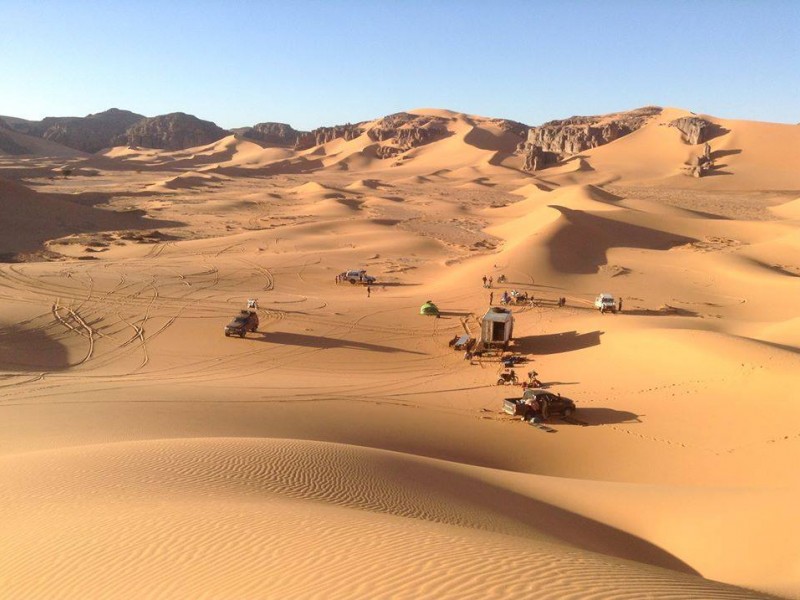 4x4 tour: Authentic Algerian desert