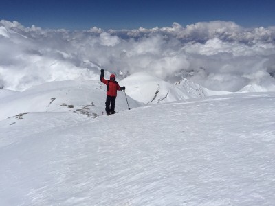 Climb Lenin peak