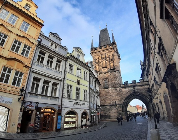Charles Bridge - Quest tours of Prague