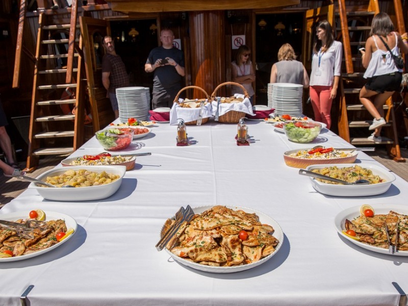 Elaphiti Islands Cruise wih Buffet Lunch