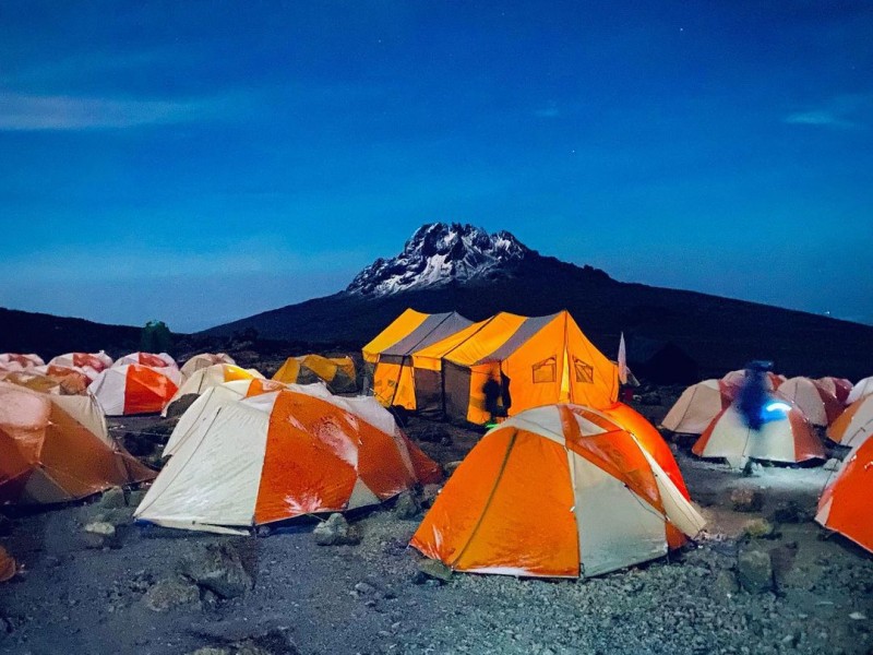 KILIMANJARO CLIMB VIA LEMOSHO ROUTE 8 DAYS 7 NIGHTS