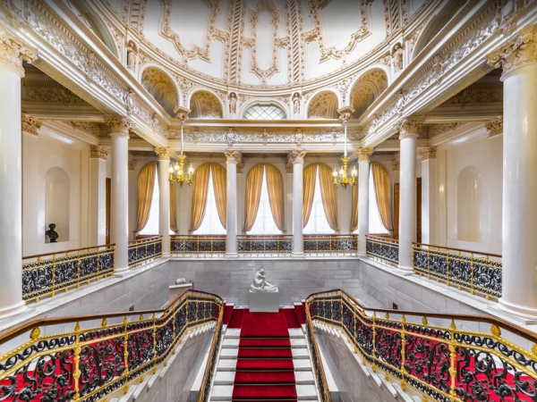 Guided tour of Fabergé Museum in Saint-Petersburg