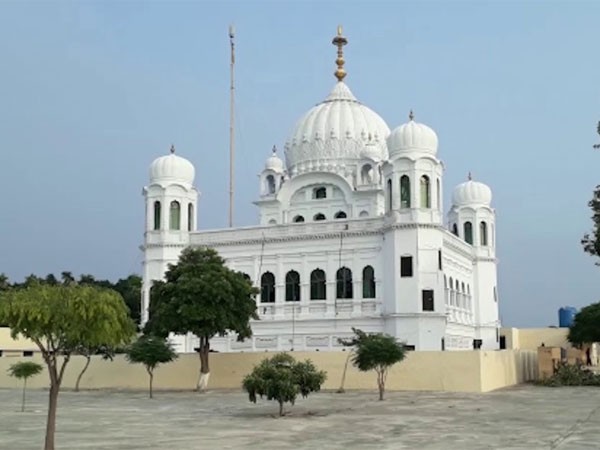 visit Kartarpur dera sahib and nankana sahib gurdwara Pakistan