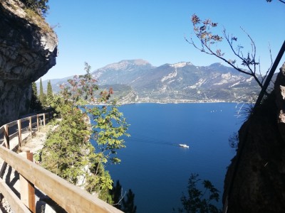 Garda Lake, walking tour