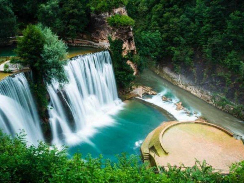 All seasons 17 days Bosnia discovery non-touristy places tour from Tuzla. Private tour with minivan by Monterrasol Travel. Explore Medieval land of Bosnia by off the beaten path travel.