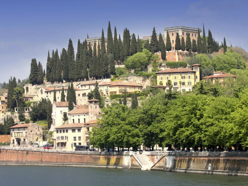 VERONA SKYLINE, urban trekking tour