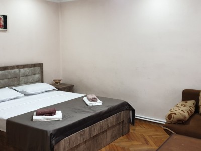 Apartment in city center of Tbilisi "TwoSteps Saburtalo"